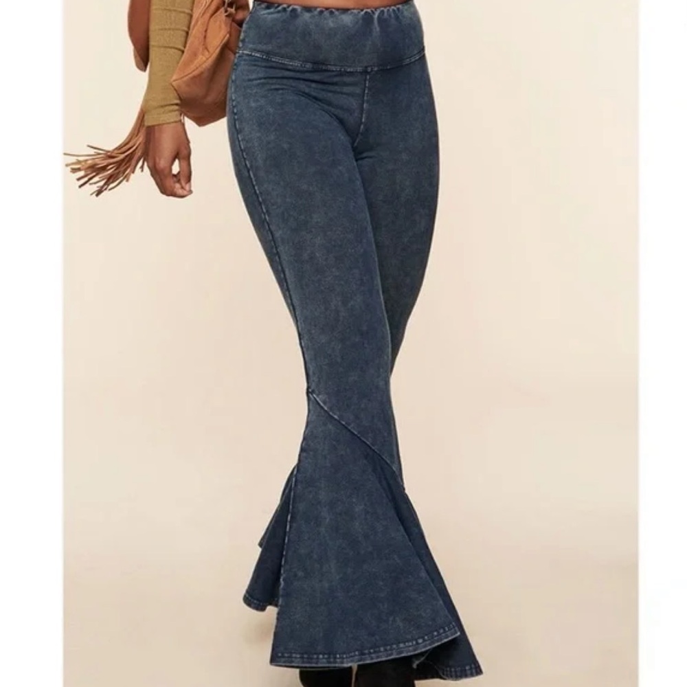 Earthbound Trading Co. Mineral Washed Boho Festival Flare Pants!! NWOT